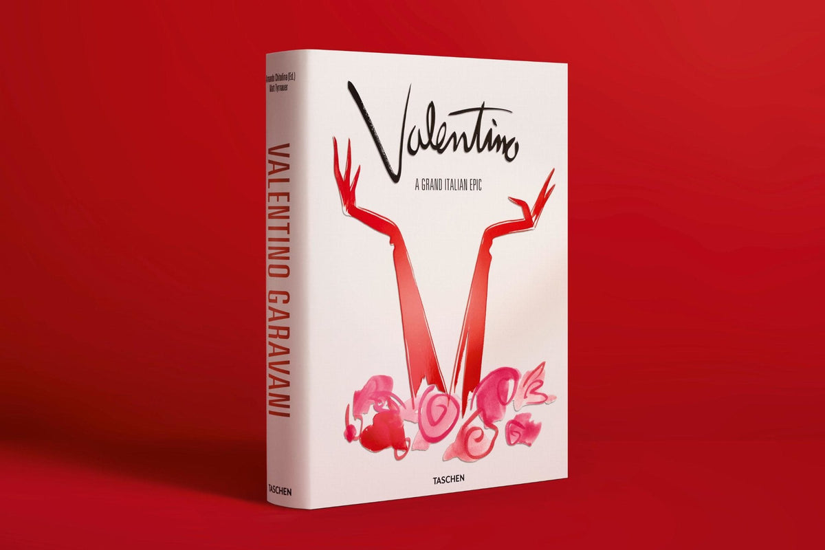 Valentino. A Grand Italian Epic - Bücher - Taschen Verlag
