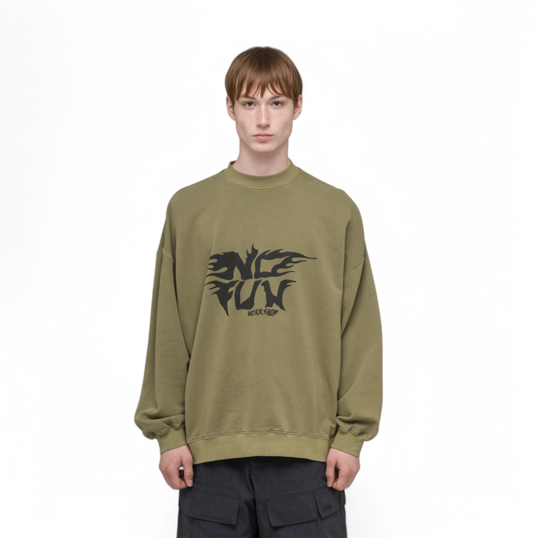 032C &quot;NO FUN&quot; OVERSIZED CREWNECK - 032C