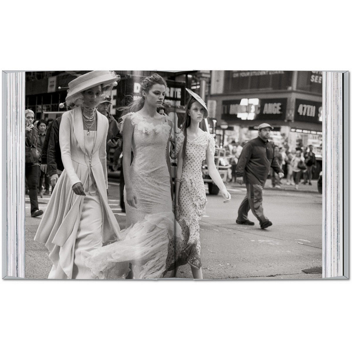 Peter Lindbergh. Dior. 40th Ed. - Bücher - Taschen Verlag