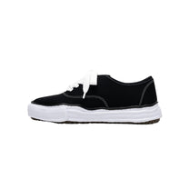 Maison MIHARA YASUHIRO "BAKER" OG Sole Canvas Low-top Sneaker Black
