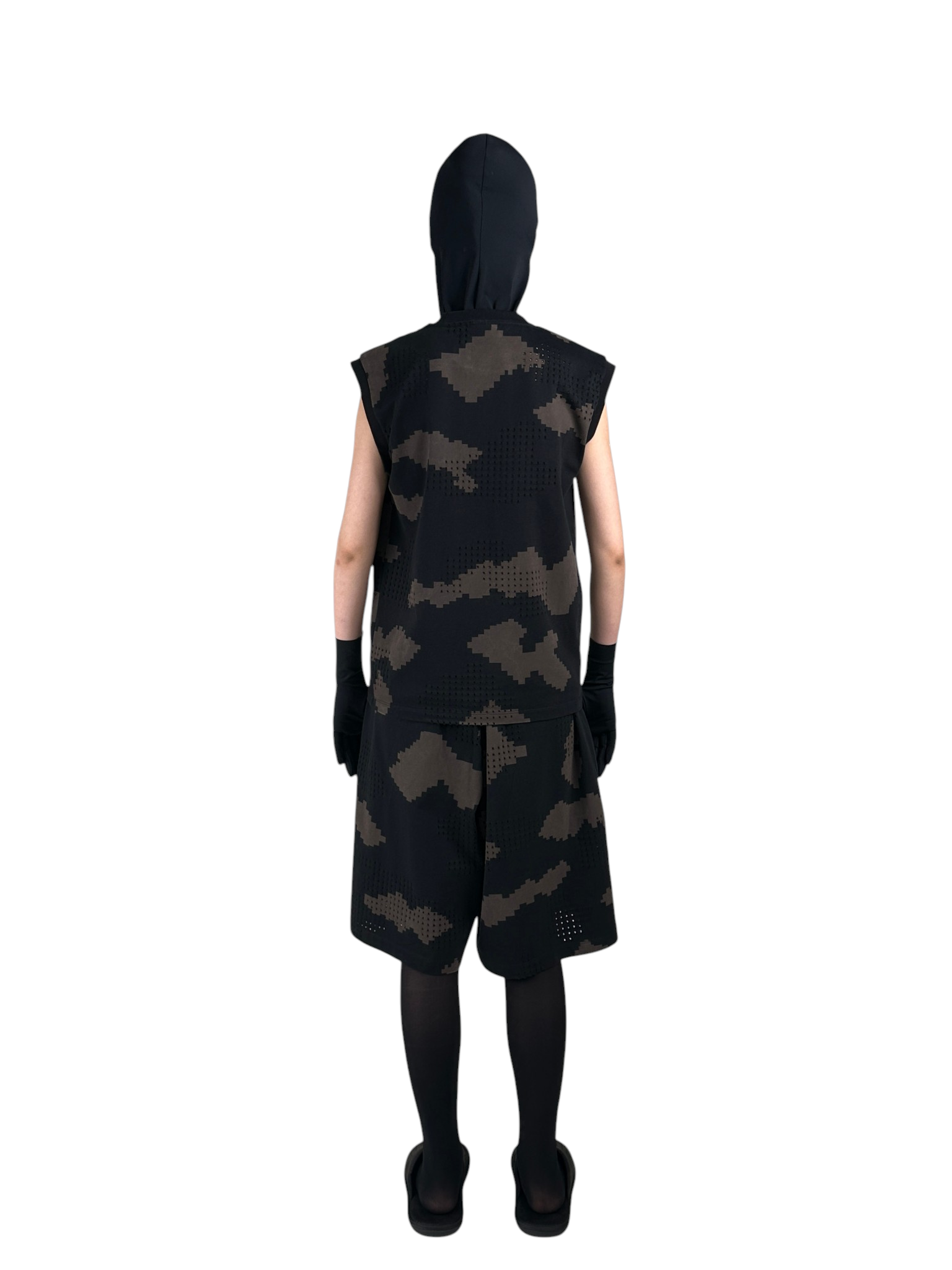 DINGYUNG ZHANG Grid Camo Court Shorts