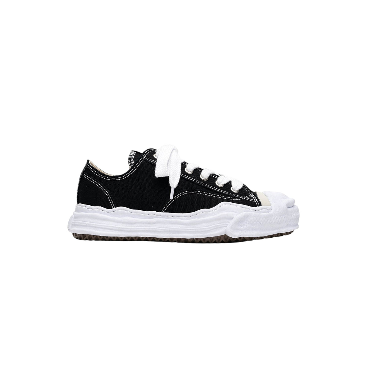 Maison MIHARA YASUHIRO "HANK" OG Sole Canvas Low-top Sneaker Black