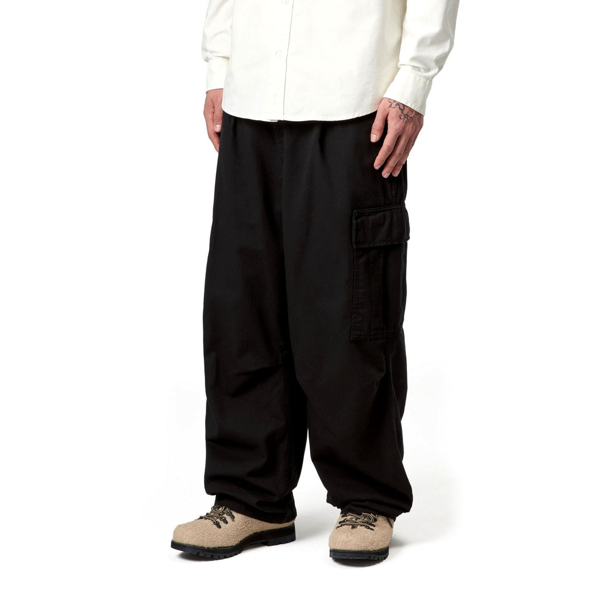 Carhartt WIP Cole Cargo Pant Black, Garment dyed