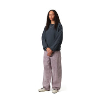 Carhartt WIP Women's Benton Sweatshirt Carbon, Garment dyed
