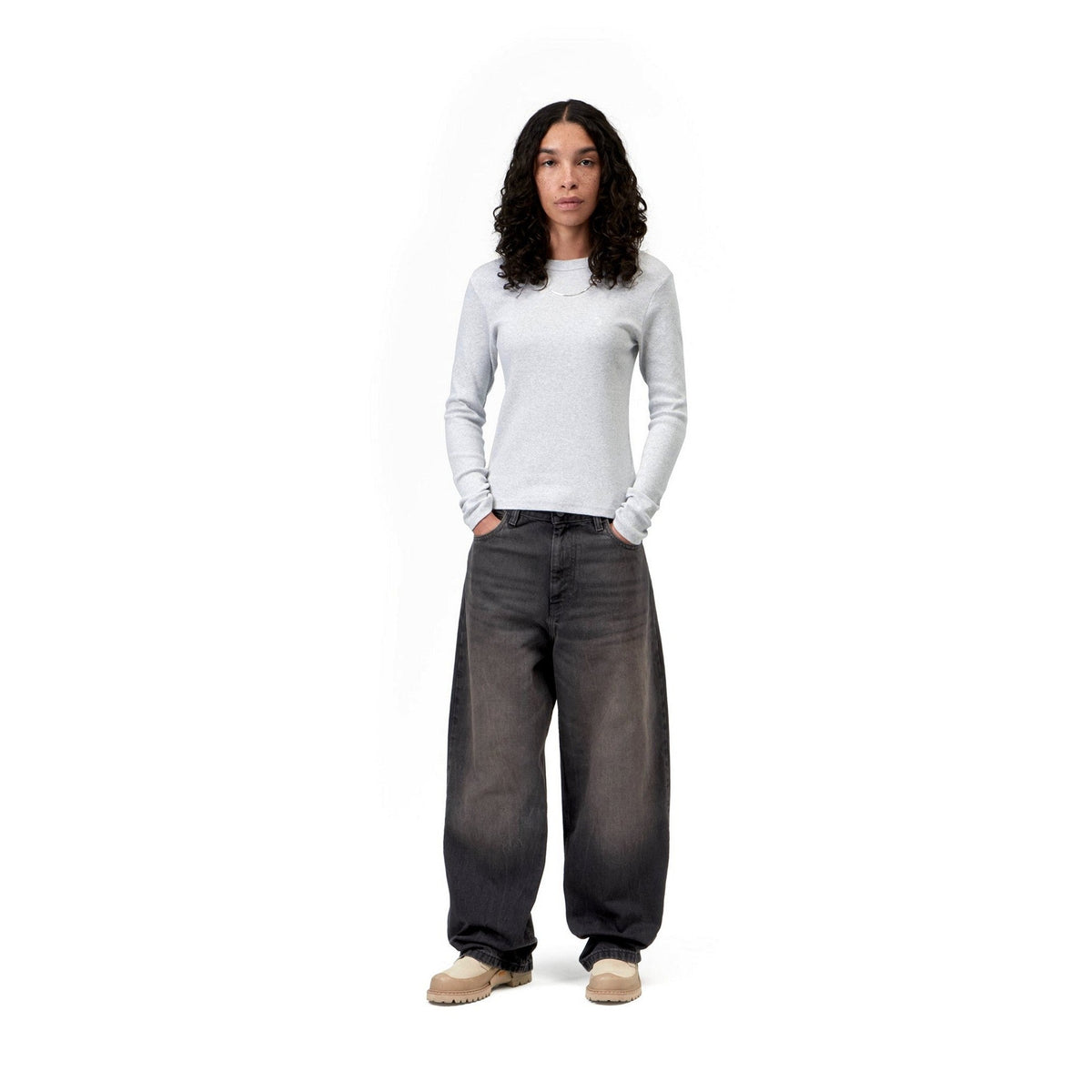 Carhartt WIP Women's Brandon Pant Black, Tobacco used wash
