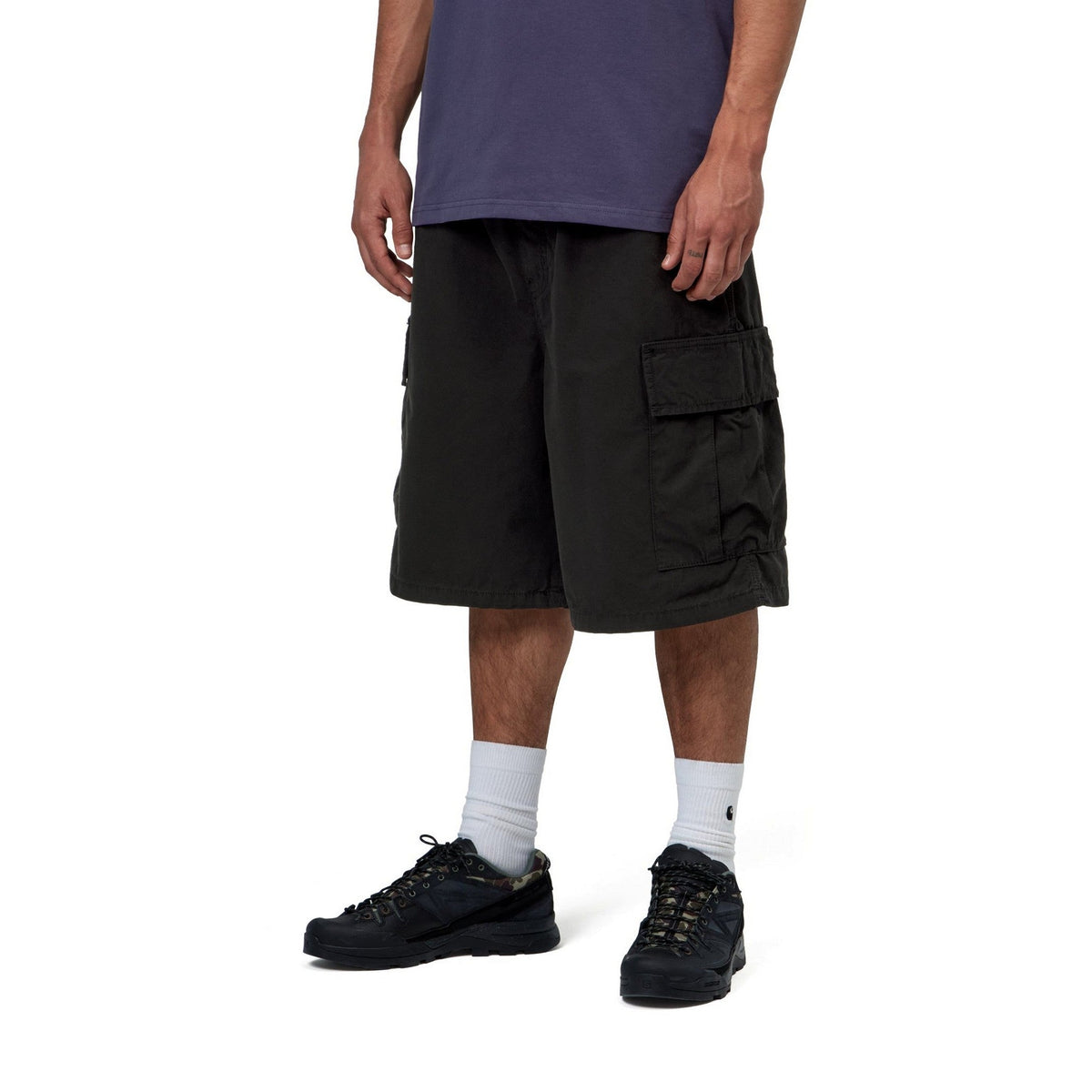 Carhartt WIP Mandler Cargo Short Black, Garment dyed
