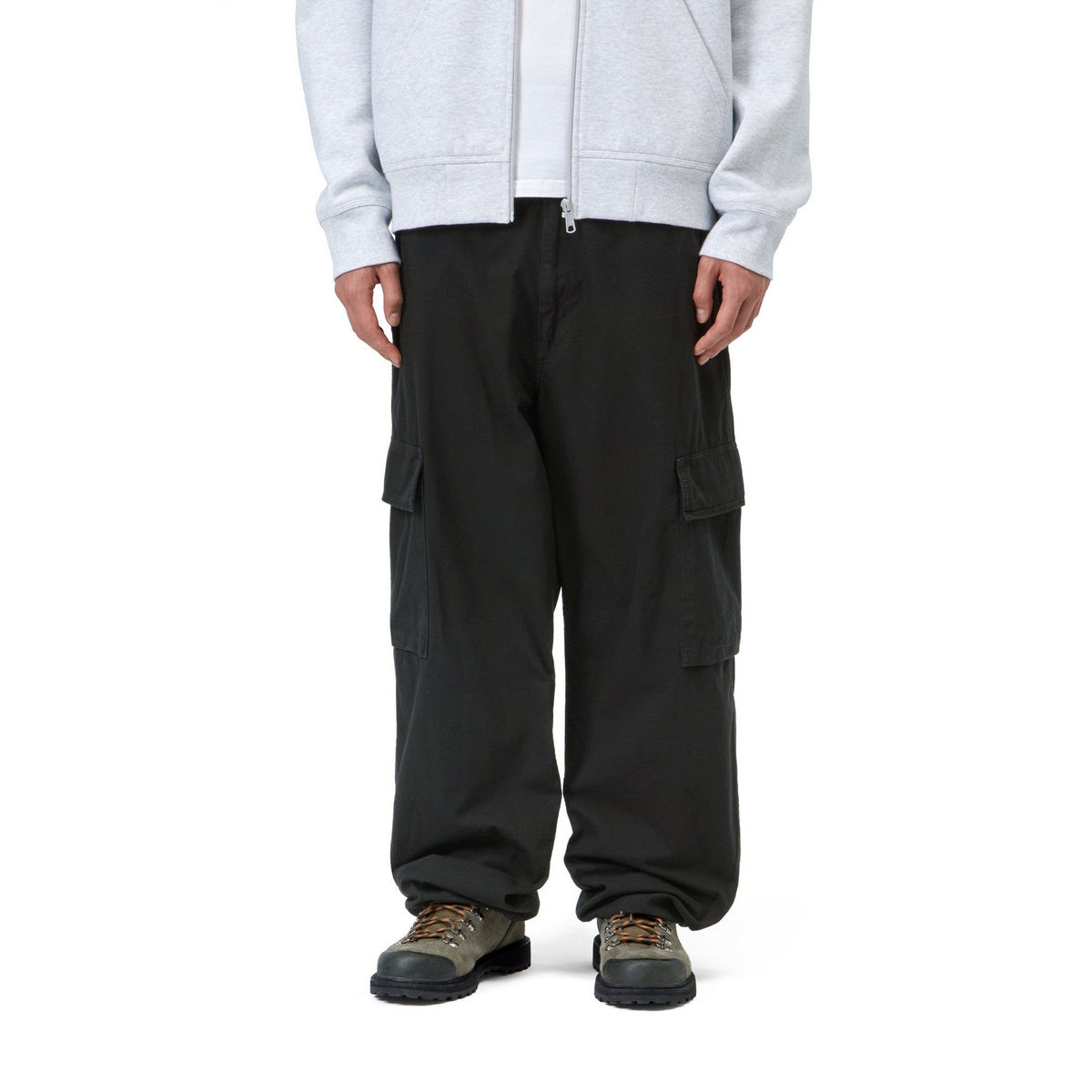 Carhartt WIP Kade Cargo Pant Black, Garment dyed