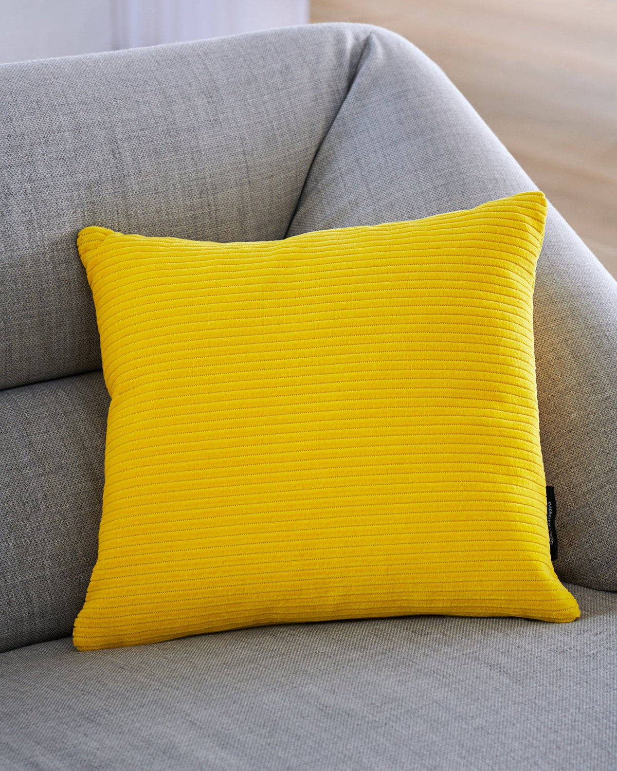 Phlox Cushion - Cushions - Kvadrat/Raf Simons