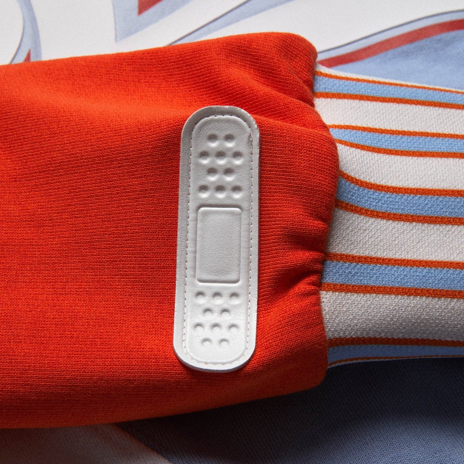 PDF Channel Crew Neck B