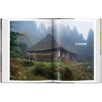 Living in Japan. 45th Ed. - Bücher - Taschen Verlag