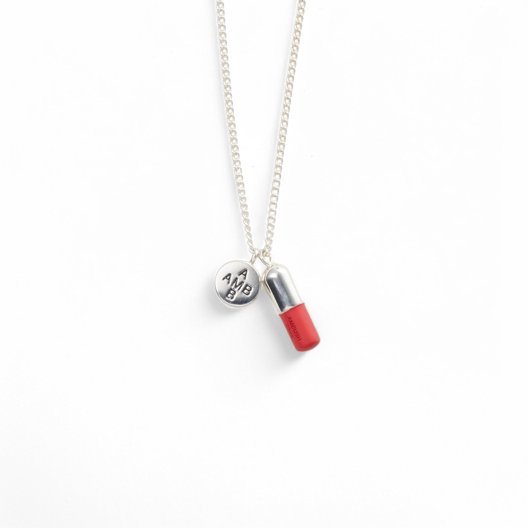【人気アイテム】AMBUSH PILL CHARM NECKLACE (red) Ambush Pill-Charm Necklace 2 Silver-Red | A KONZEPT