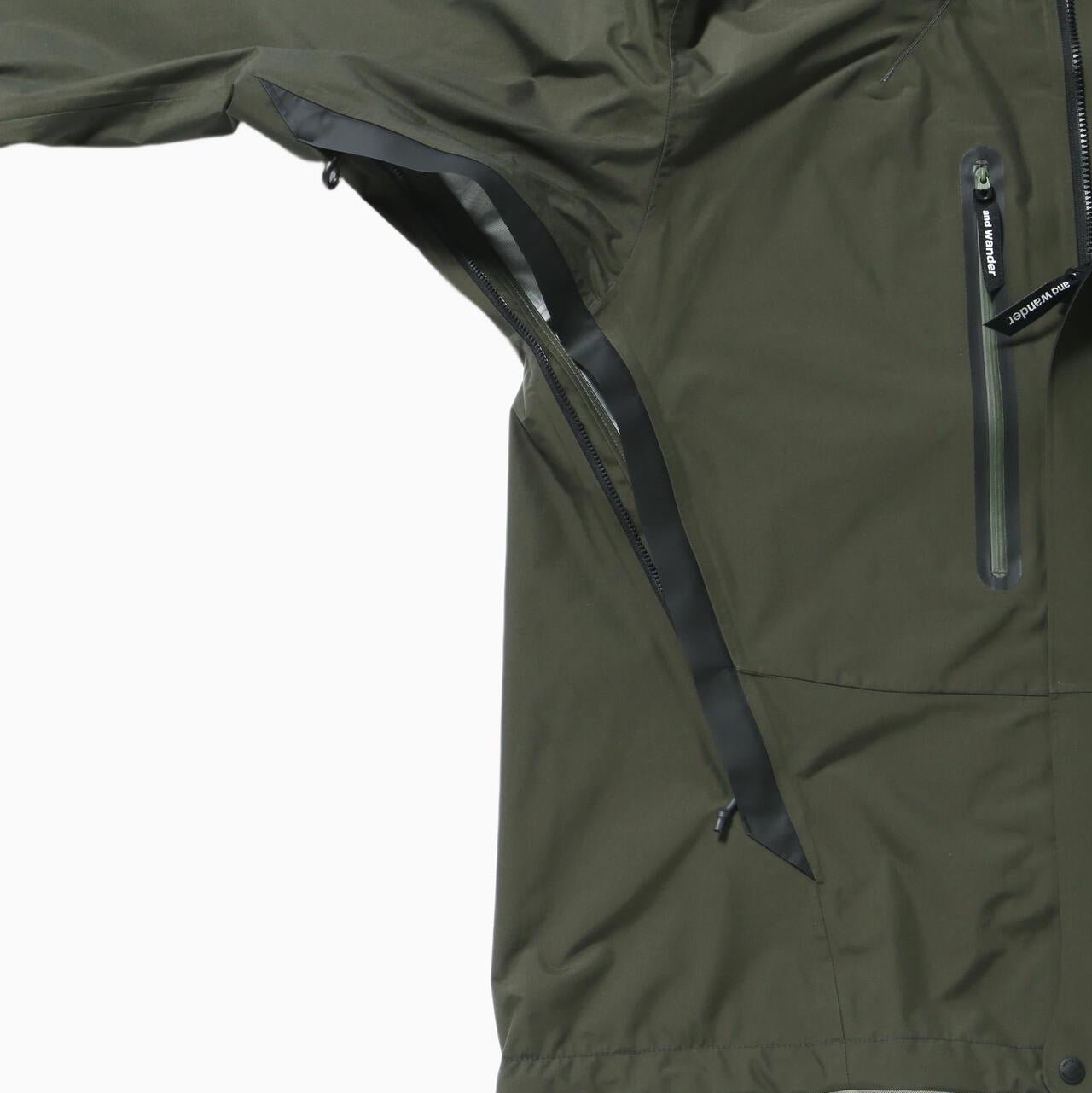 And Wander 2.5L Hiker Jacket - and wander