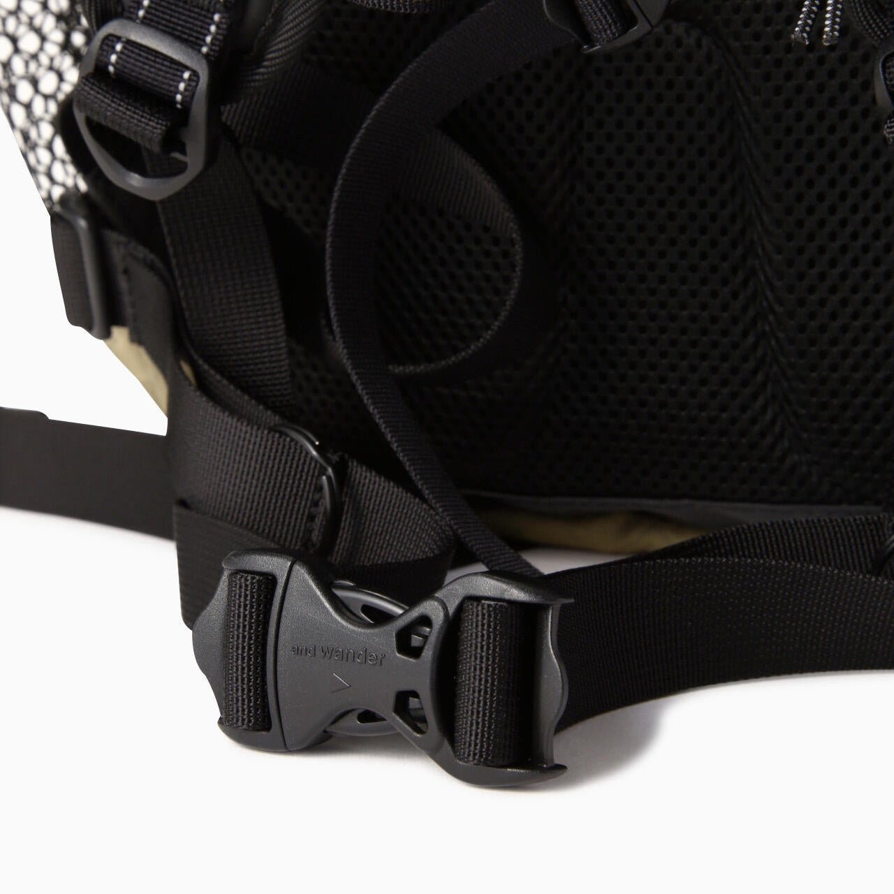 And Wander ECOPACK 30L Backpack - and wander