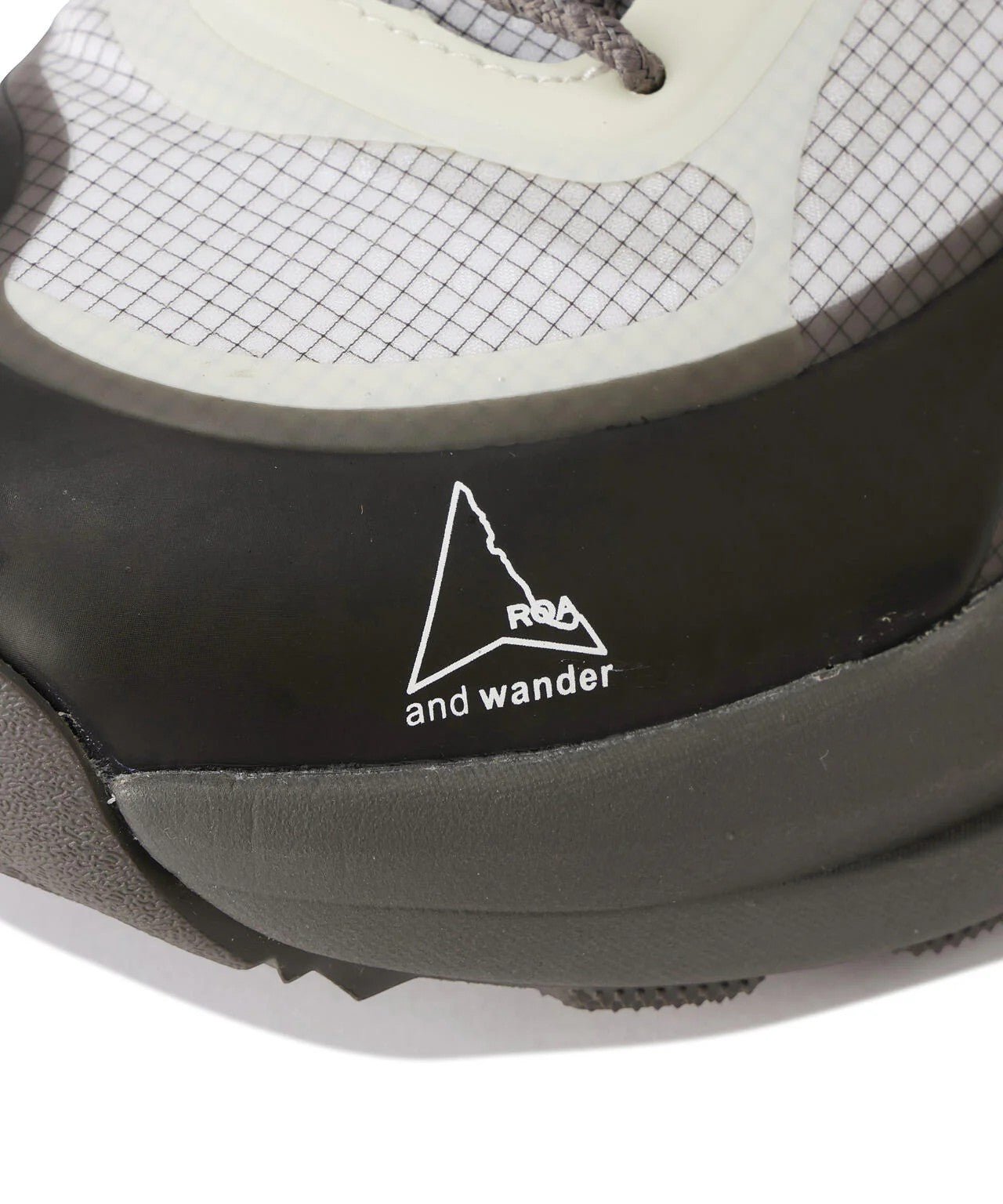 And Wander x ROA Sella Ripstop - and wander