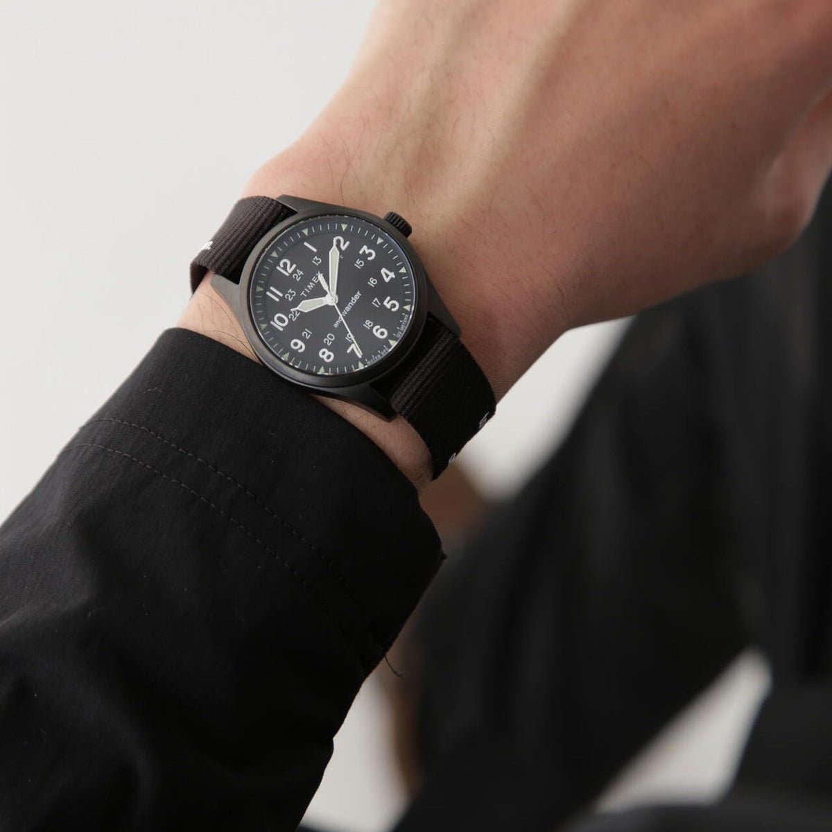 And Wander x Timex EXPEDITION NORTH FIELD POST SOLAR - and wander
