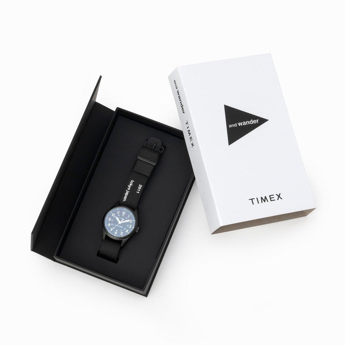 And Wander x Timex EXPEDITION NORTH FIELD POST SOLAR - and wander