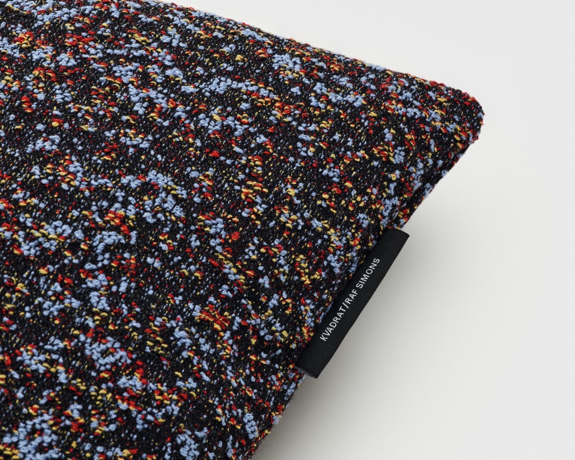Atom Cushion - Blue - KVADRAT/RAF SIMONS