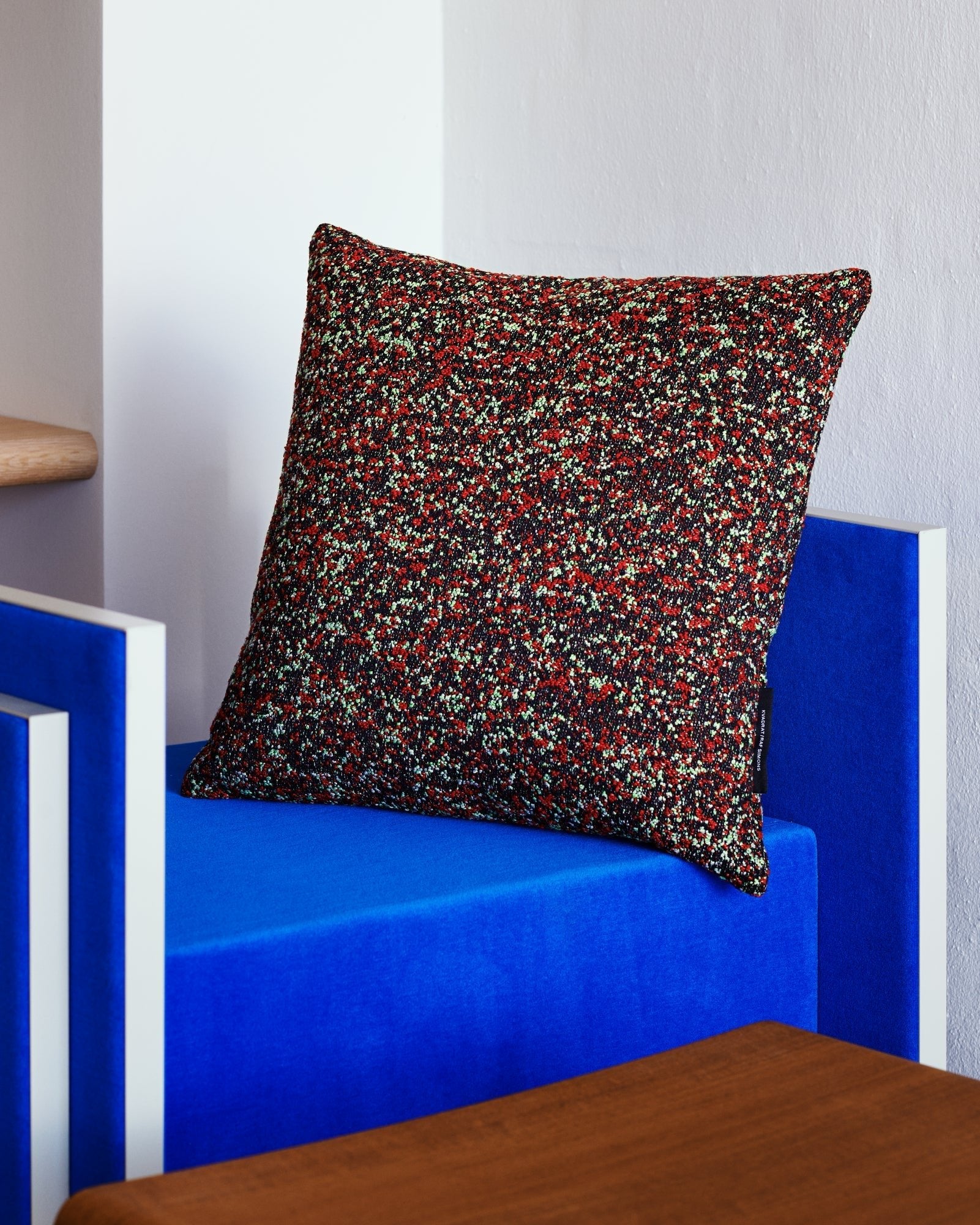 Atom Cushion - Red - KVADRAT/RAF SIMONS
