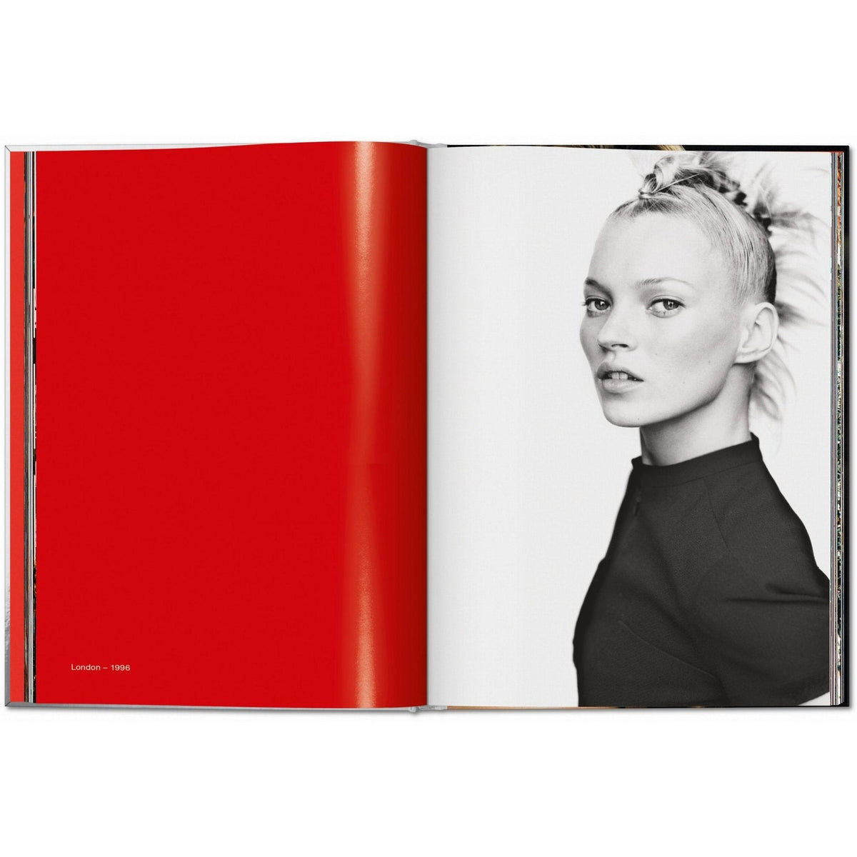 Kate Moss by Mario Testino - Bücher - Taschen Verlag