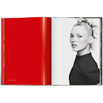 Kate Moss by Mario Testino - Bücher - Taschen Verlag