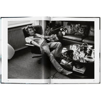 Helmut Newton &amp; Alice Springs. Us and Them - Bücher - Taschen Verlag