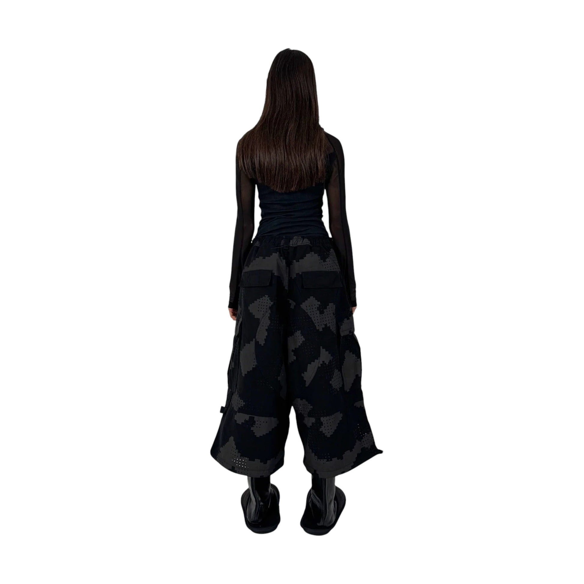 DINGYUNG ZHANG Grid Camo Cargo Shorts - DINGYUNG ZHANG