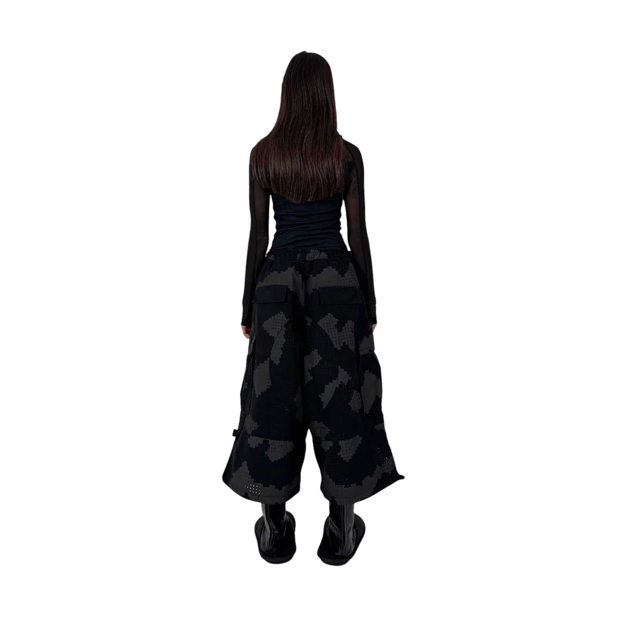 DINGYUNG ZHANG Grid Camo Cargo Shorts - DINGYUNG ZHANG