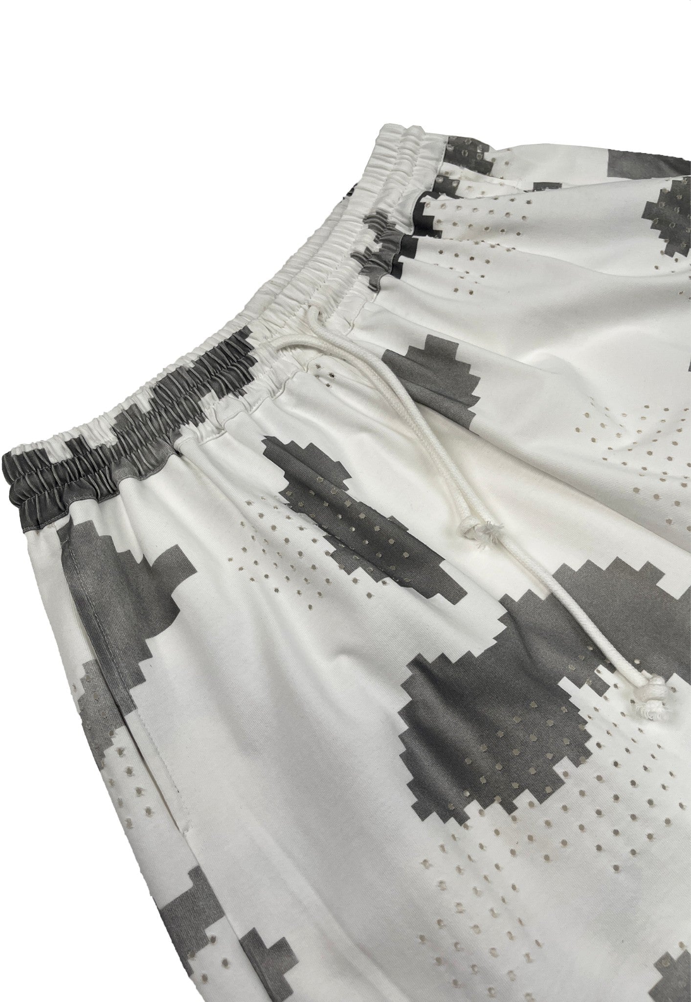 DINGYUNG ZHANG Grid Camo Court Shorts - DINGYUNG ZHANG