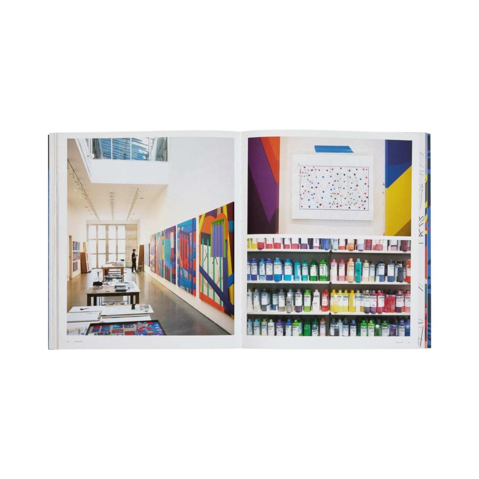 KAWS - Phaidon