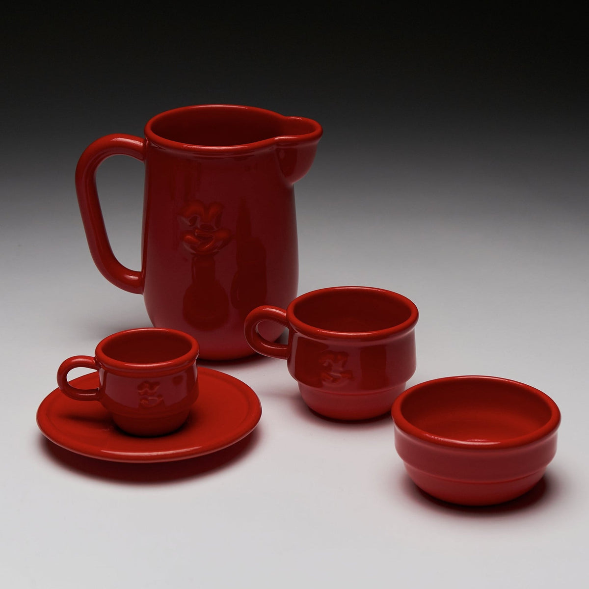 Kantine Pitcher