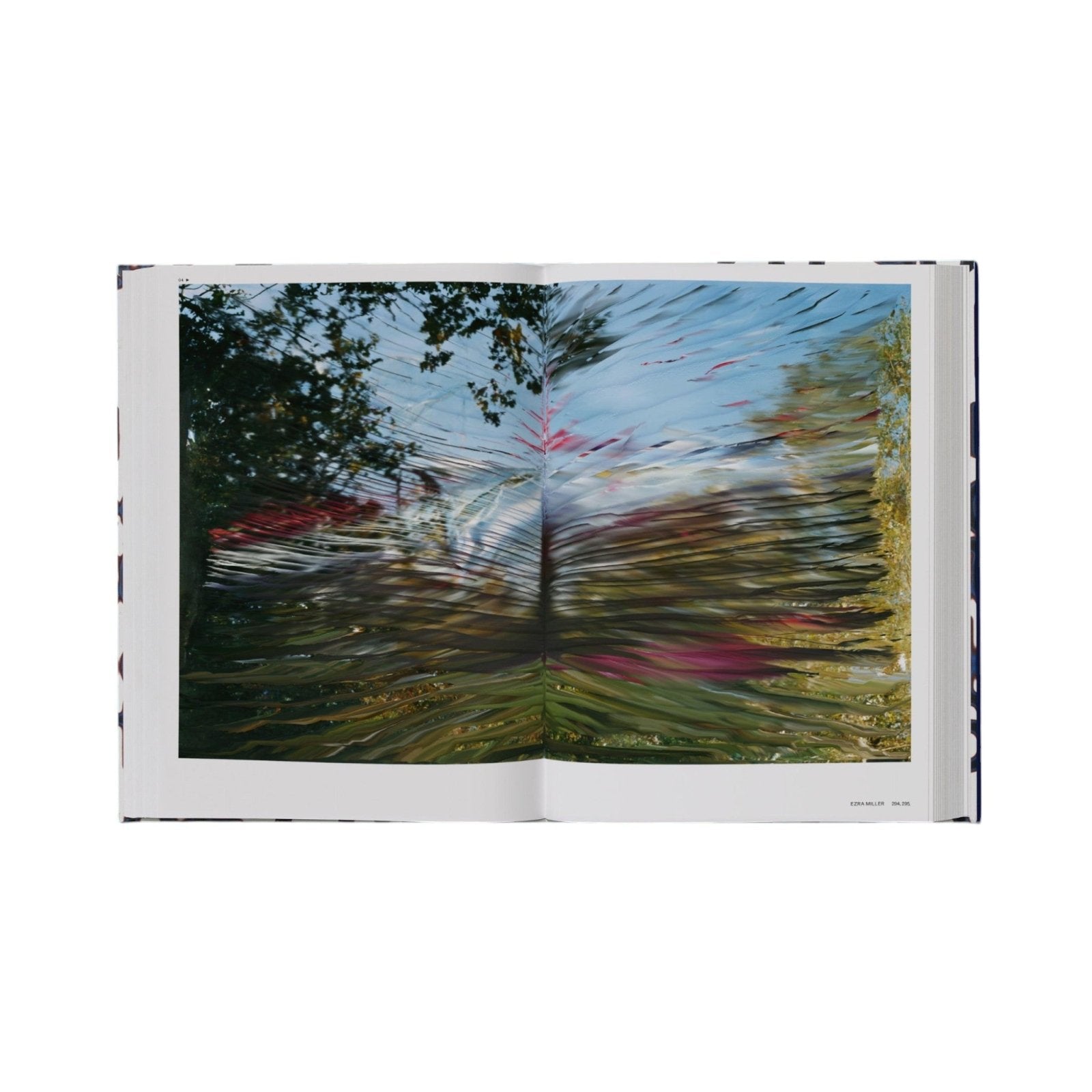 On NFTs. Art Edition No. 1–100, Sofia Crespo - TASCHEN