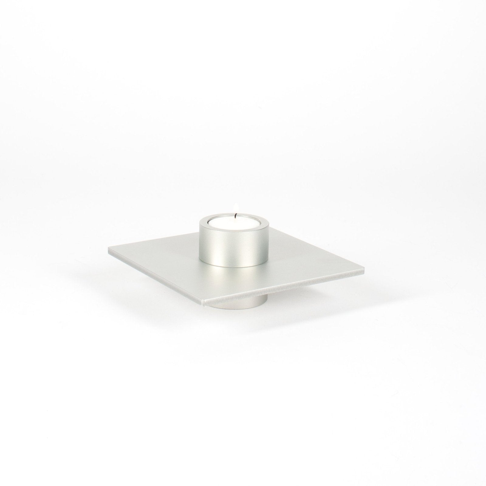 P - L 05 - Candle Holder - Kerzenständer - NIKO JUNE