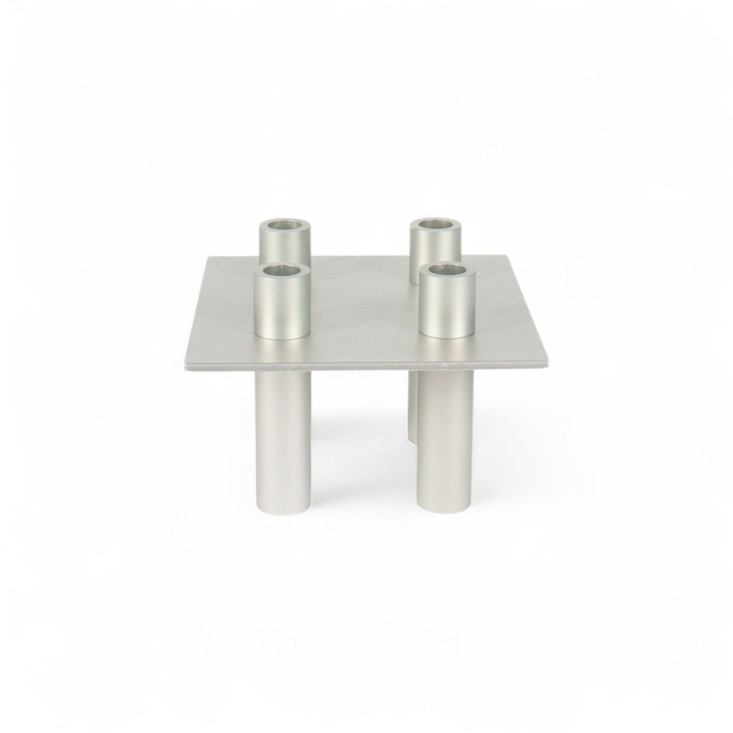 P - L 07 - Candle Holder - NIKO JUNE