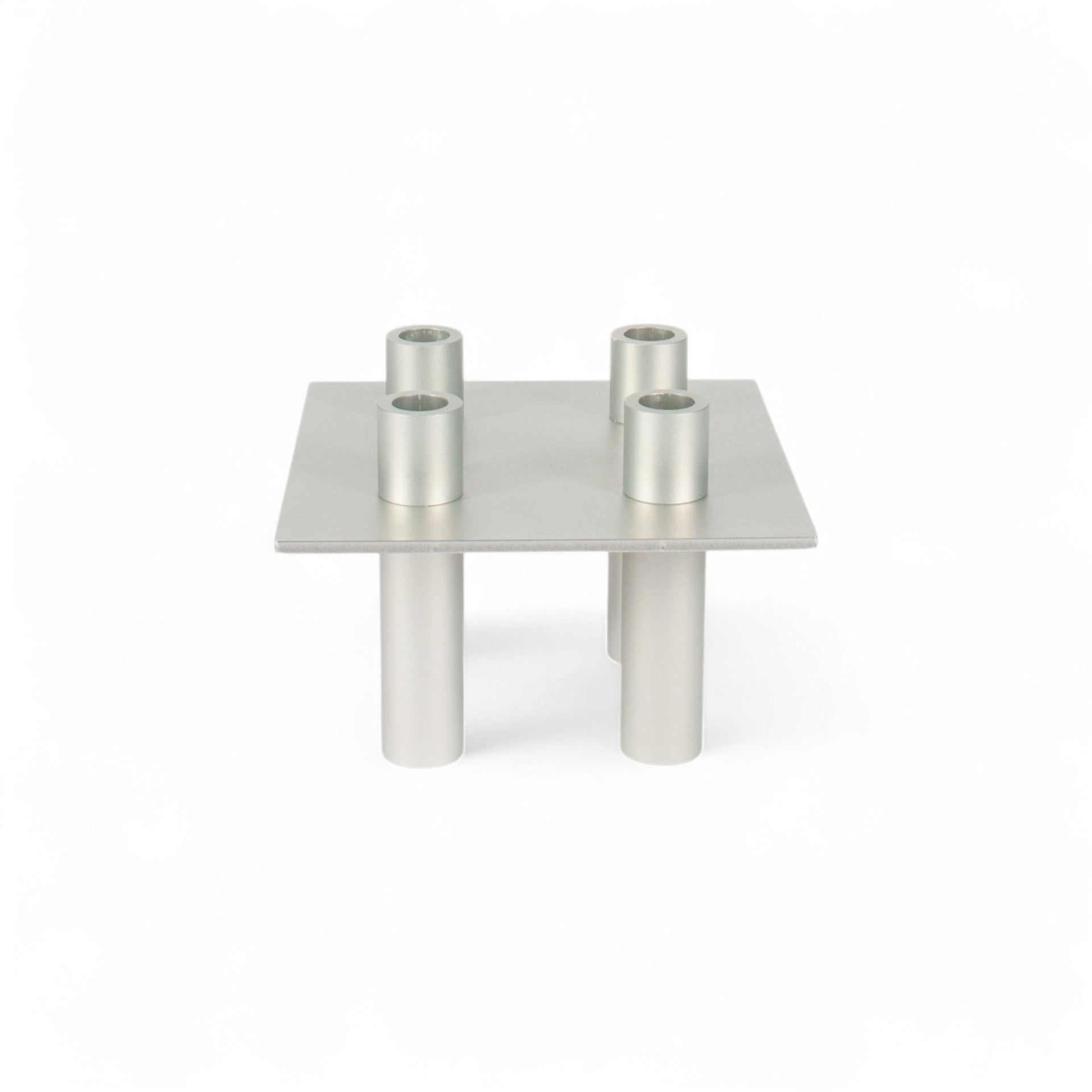 P - L 07 - Candle Holder - NIKO JUNE
