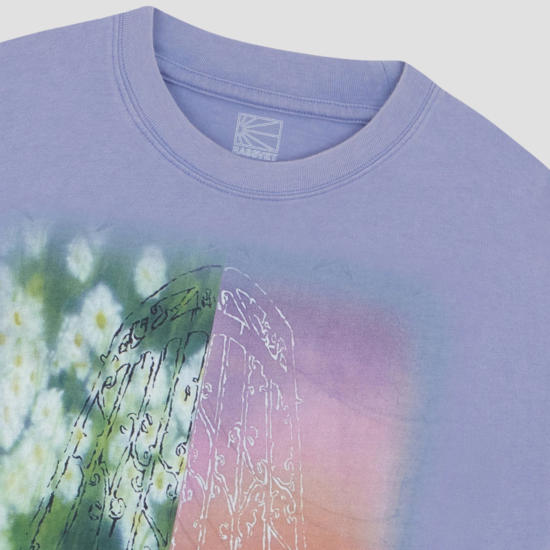 Rassvet Kiss T-Shirt - Rassvet