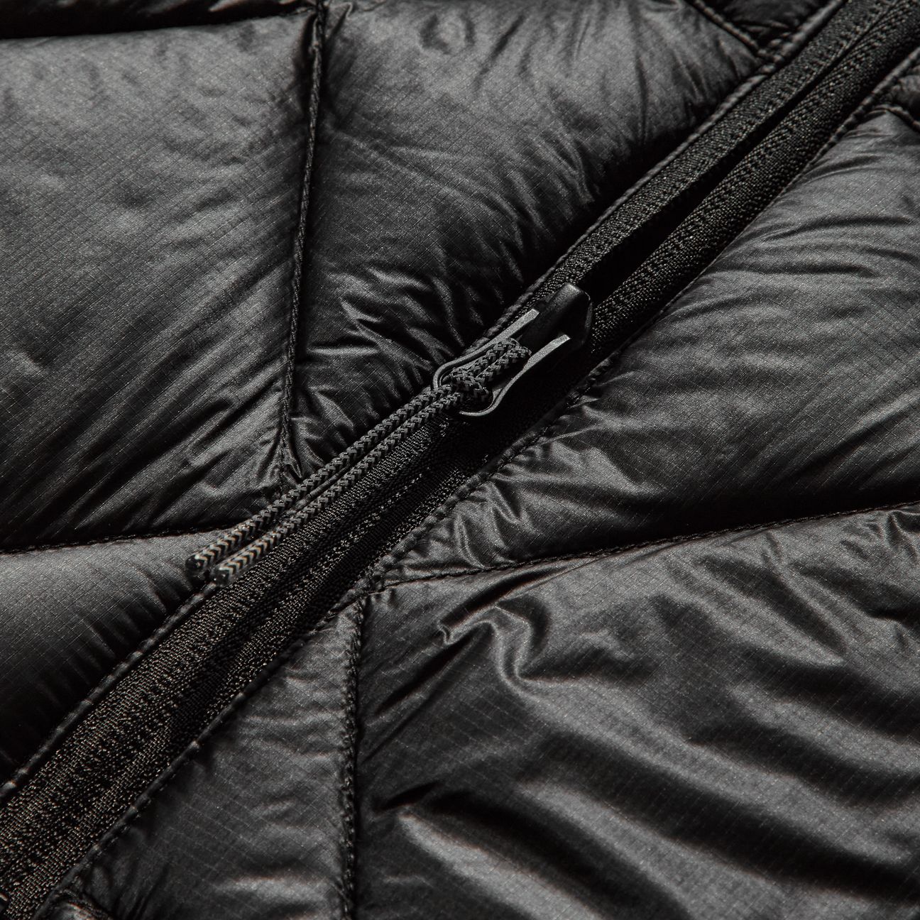 ROA Nuna 800 Fill Power Hooded Down Jacket - ROA