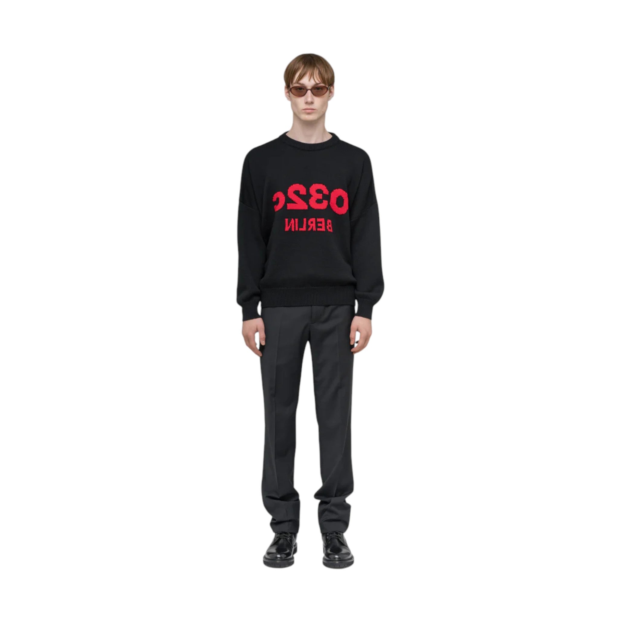 &quot;Selfie&quot; Sweater Black &amp; Red - 032C