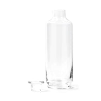 Walter 04 Carafe