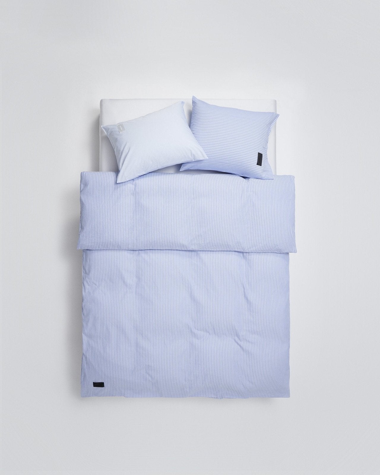 Wall Street duvet cover - Stripe light blue Oxford - Bedwear - Magniberg